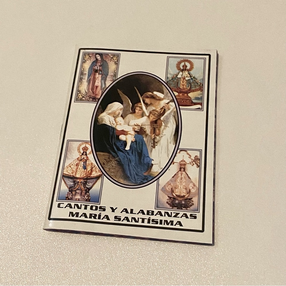 🌴 FREE Book in Spanish - Cantos y Alabanzas